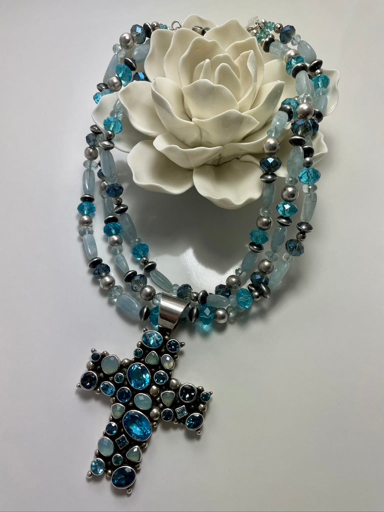 Aquamarine and crystal necklace
