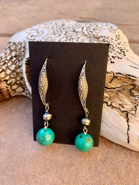 Round green turquoise with Navajo pearl Earrings