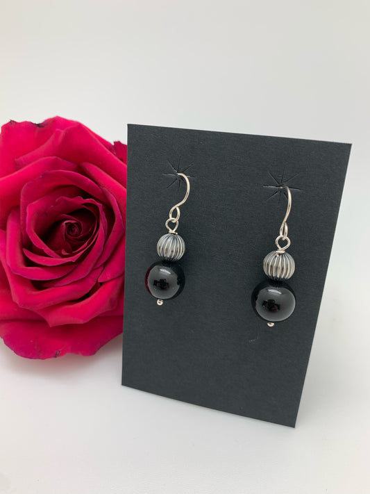 Black onyx with Navajo pearl earrings